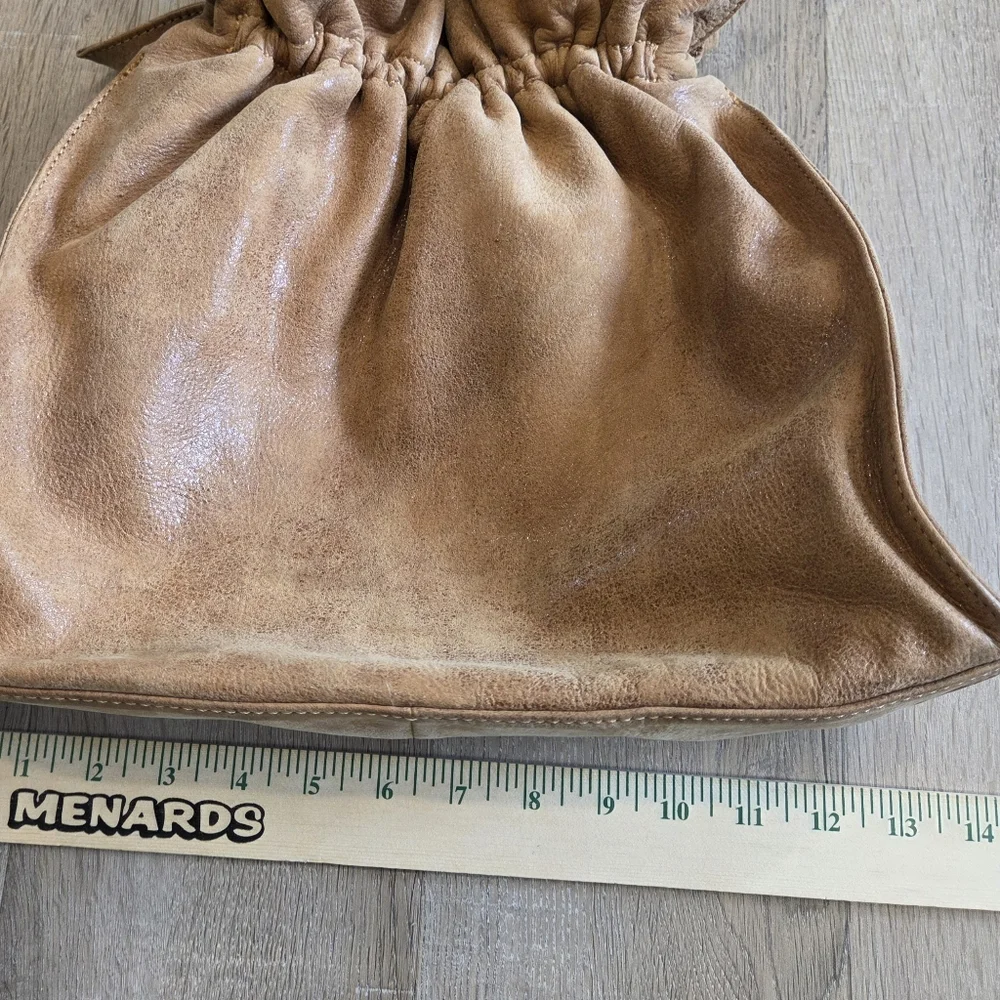 Hobo International Vtg Leather  Drawstring Bucket Slouchy Hobo Bag 12
